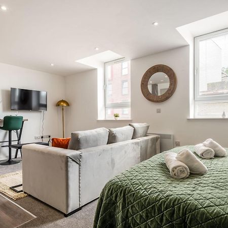 Contemporary 1 Bed Central Rotherham Studio Bagian luar foto